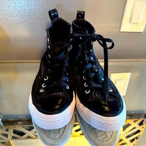 Converse- Chuck Taylor Chelsee Hi Black Patent Leather Sneaker